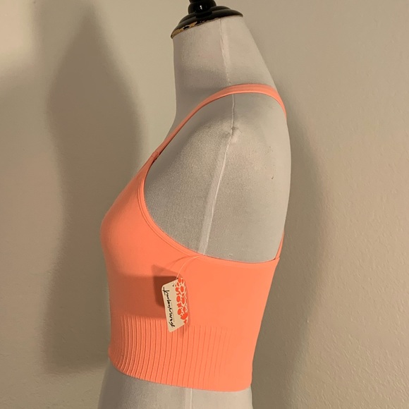 NWT Free People FP Movement Good Karma Crop Top - Size X-Small/Small - Picture 3 of 7